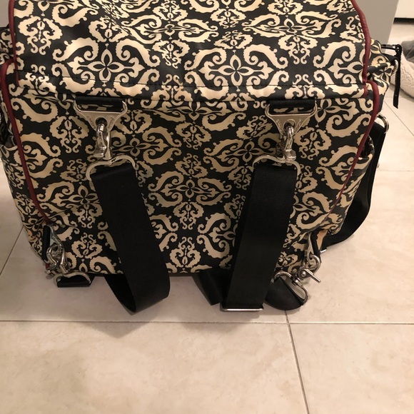 Petunia Picklebottom Diaper bag, frolicking in fez - Picture 3 of 4